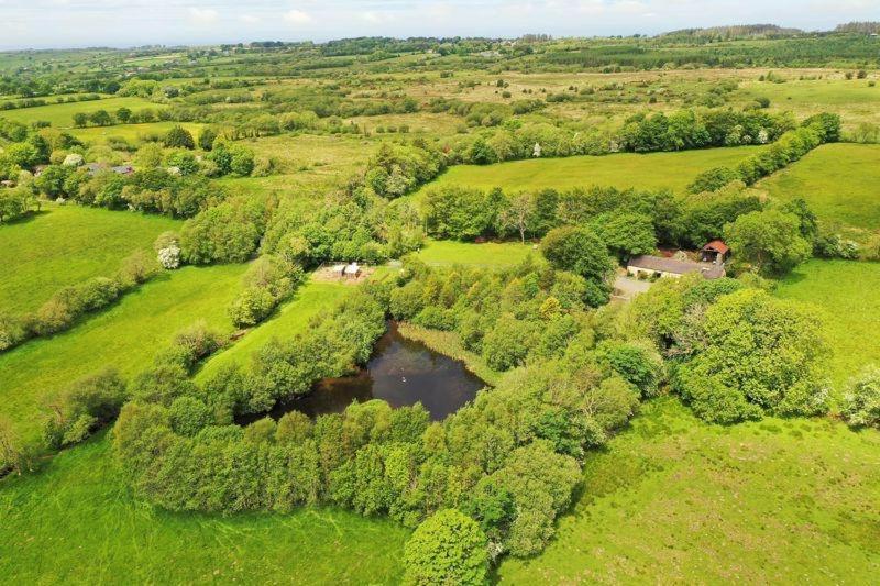 Converted Granary On A Rural Small Holding * Cross Inn