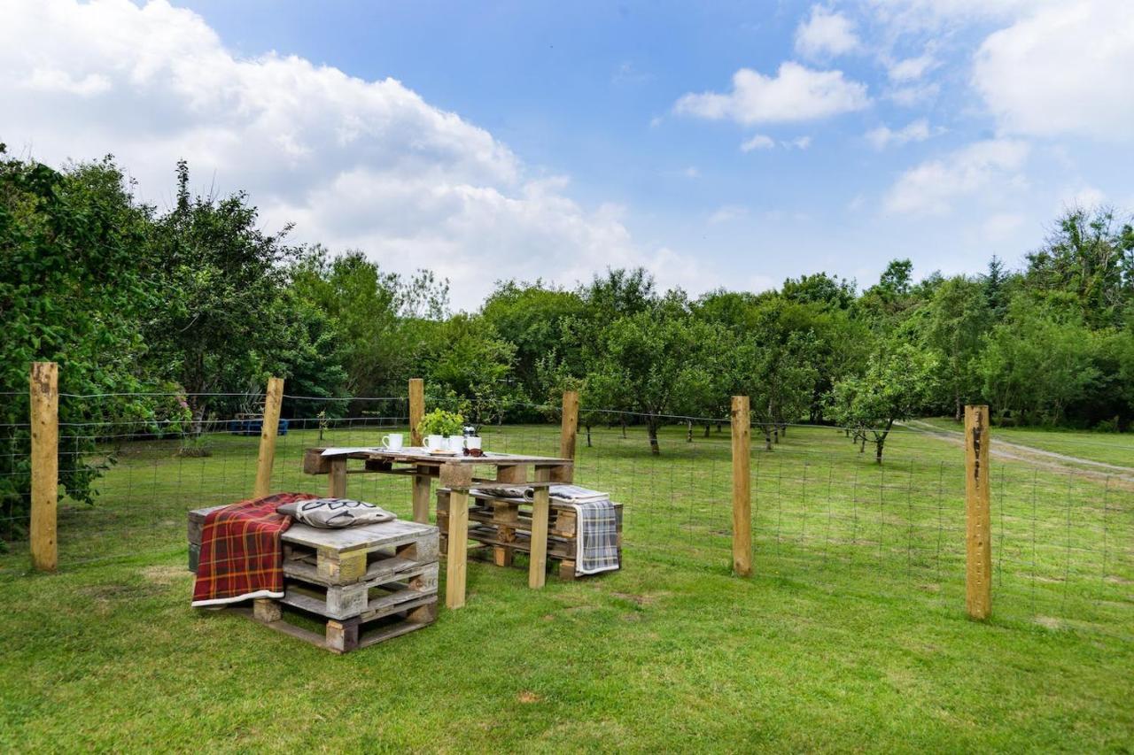Converted Granary On A Rural Small Holding * Cross Inn