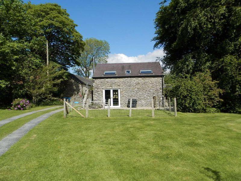 Converted Granary On A Rural Small Holding Cross Inn