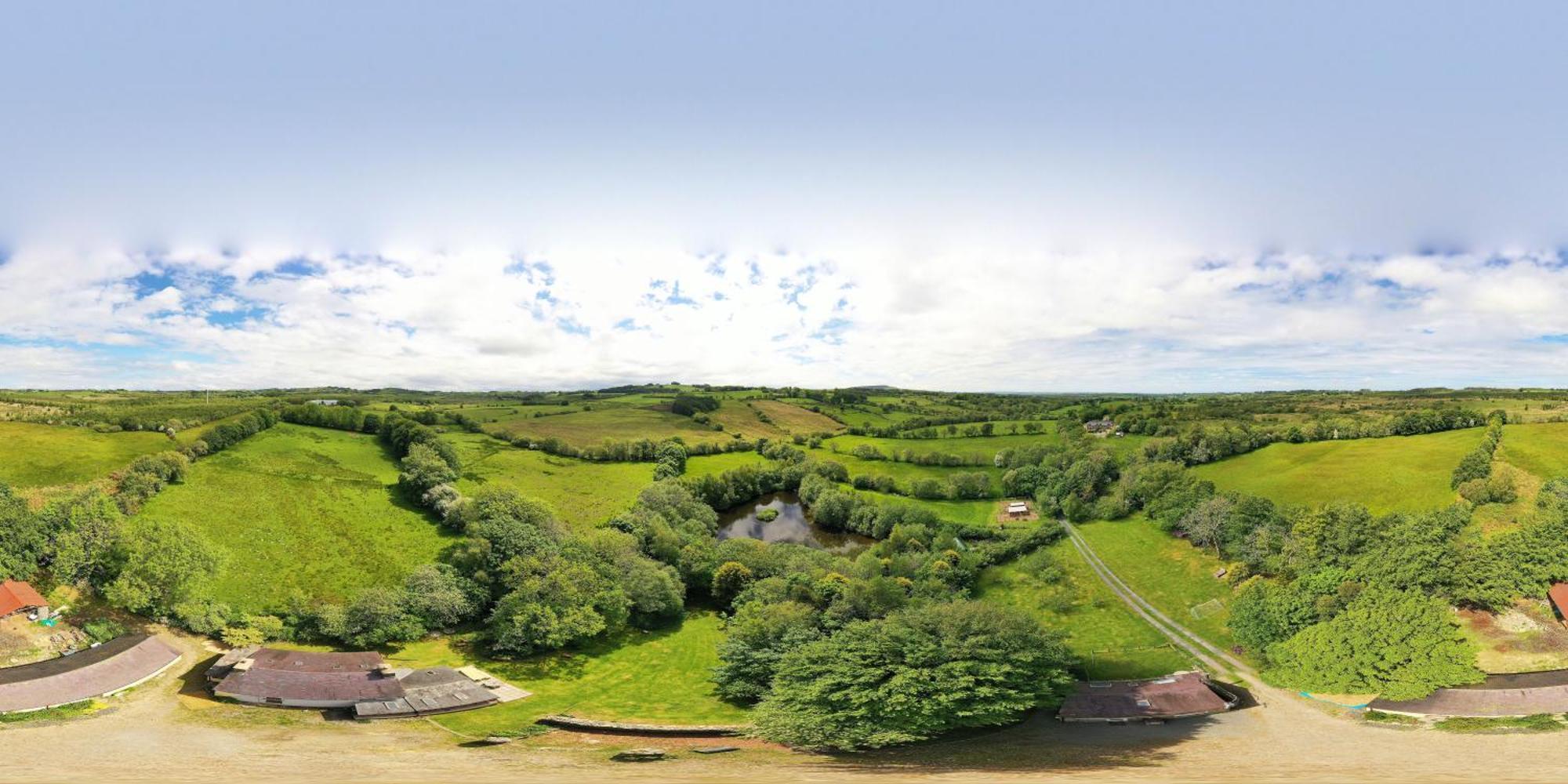 Converted Granary On A Rural Small Holding * Cross Inn